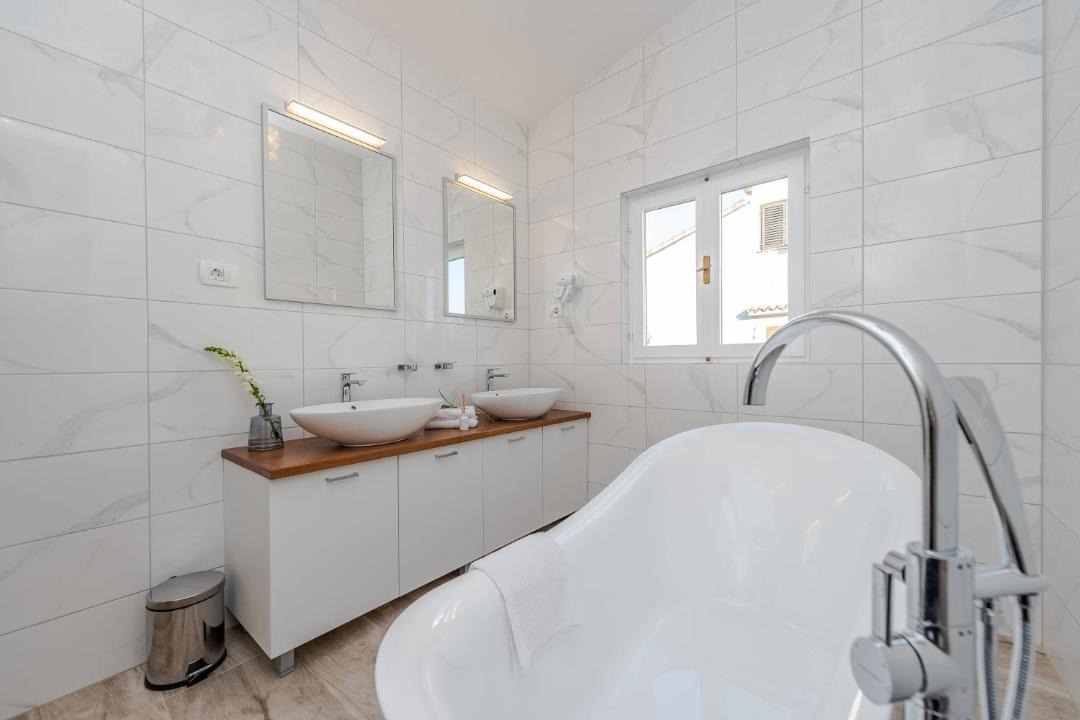 Photo of Bathroom in Mandre