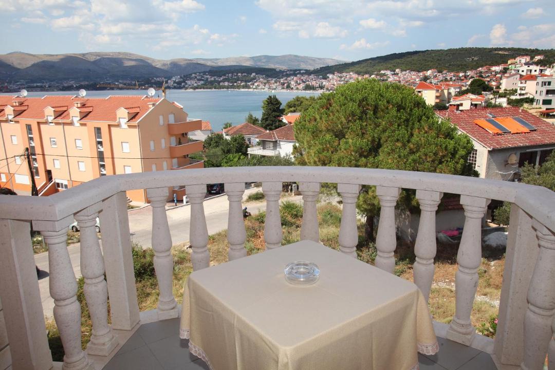 Photo of Patio Balcony in Okrug Gornji