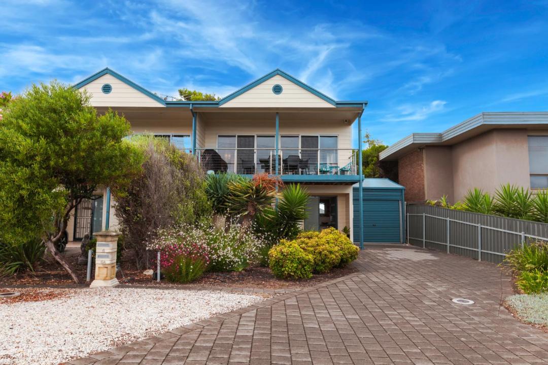 Photo of Others in Maslin Beach