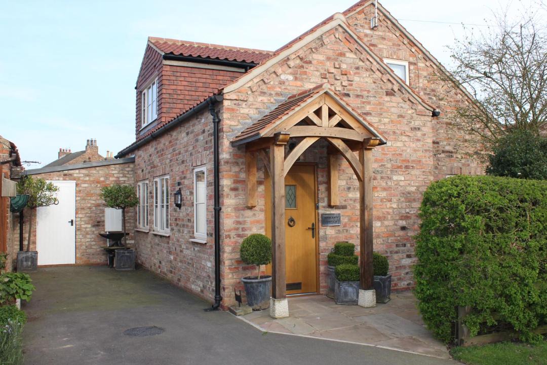 Photo of Others in Alne