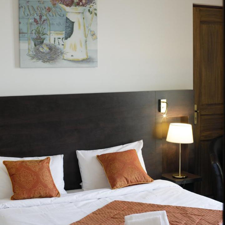 Photo of Others in Epernon