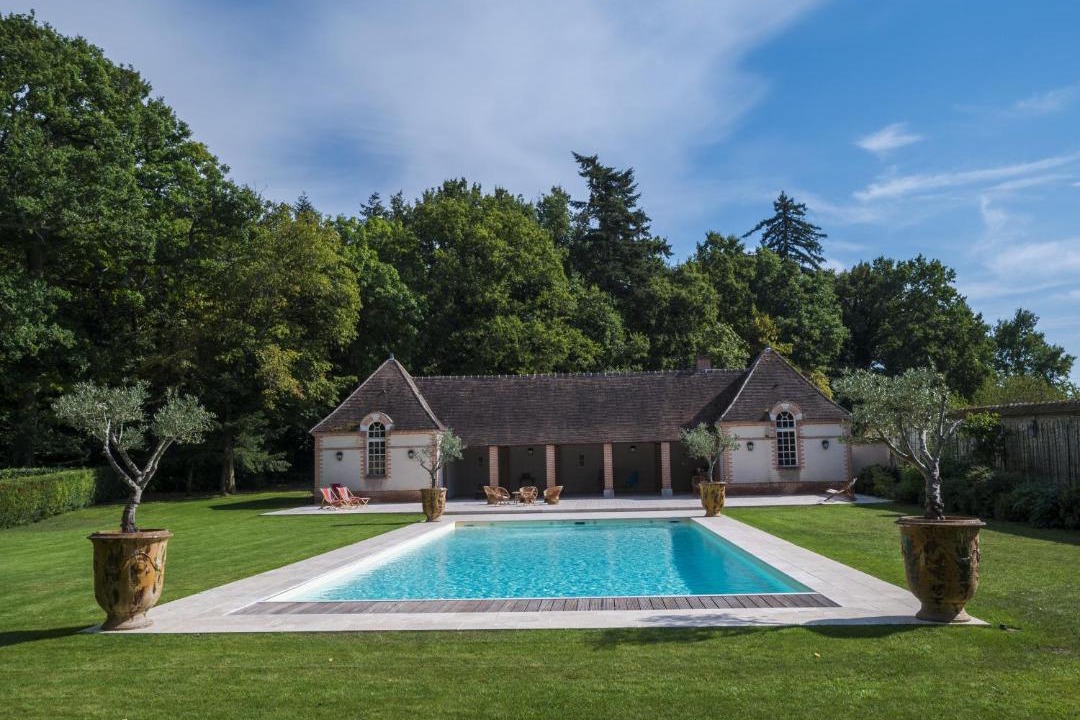 Photo of Others in Huisseau-sur-Cosson