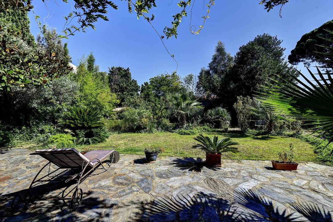 Photo of Others in Thuir