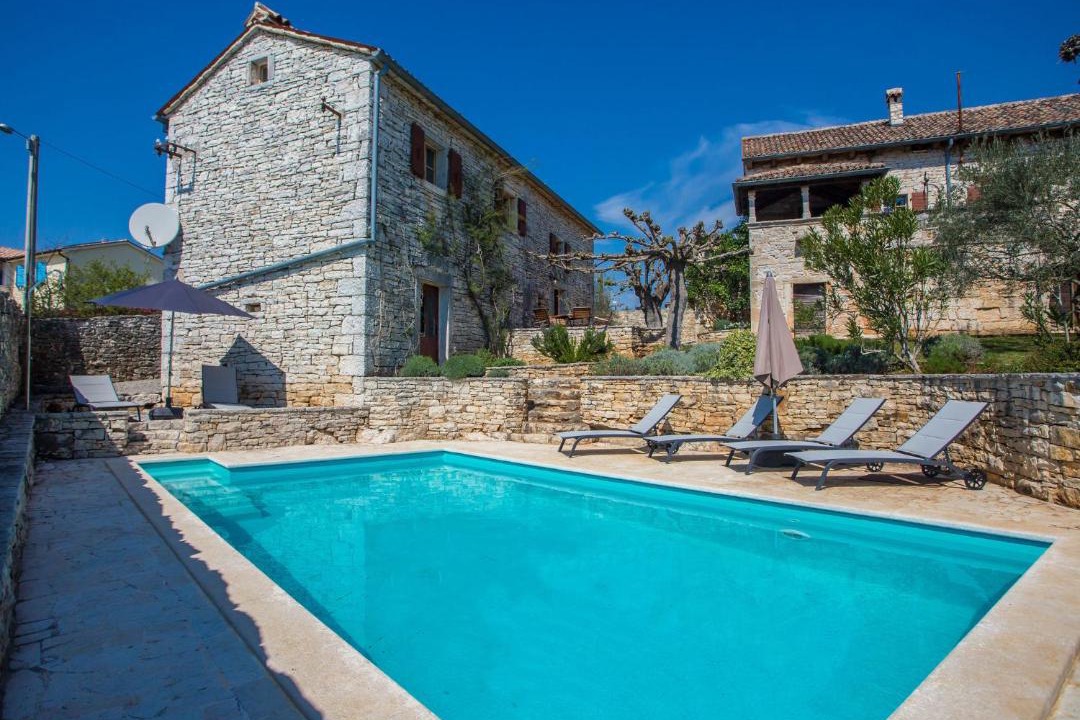 Photo of Outdoor in Heraki
