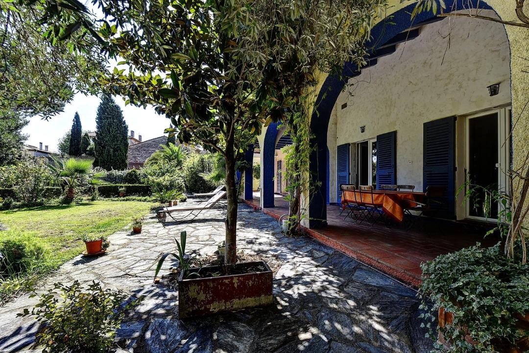 Photo of Others in Thuir