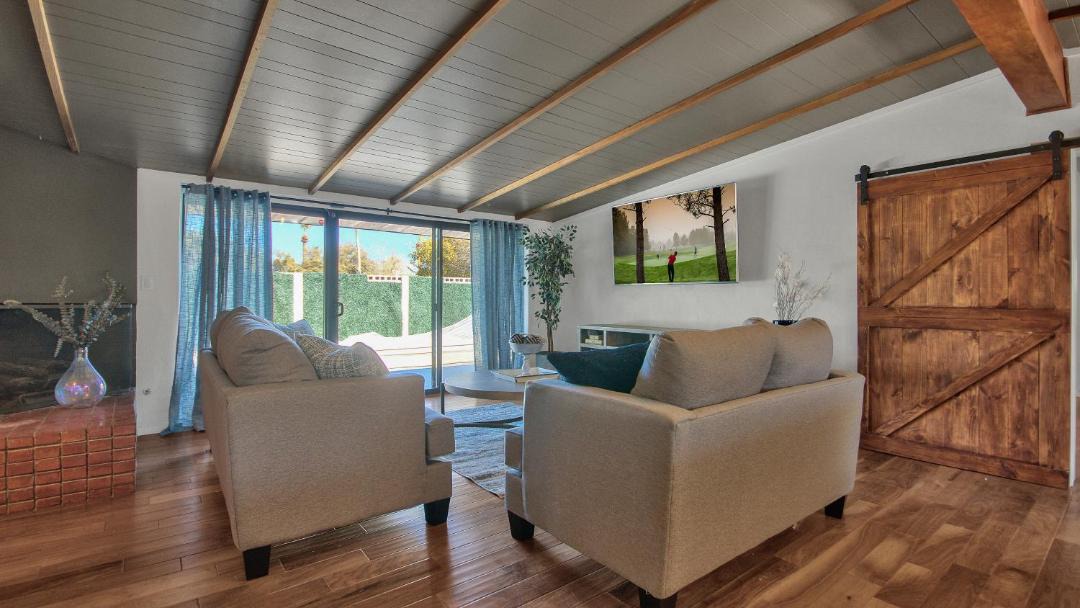 Photo of Livingroom in South Scottsdale
