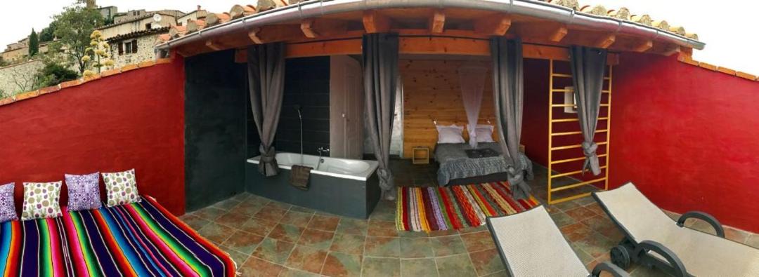 Photo of Others in Eus