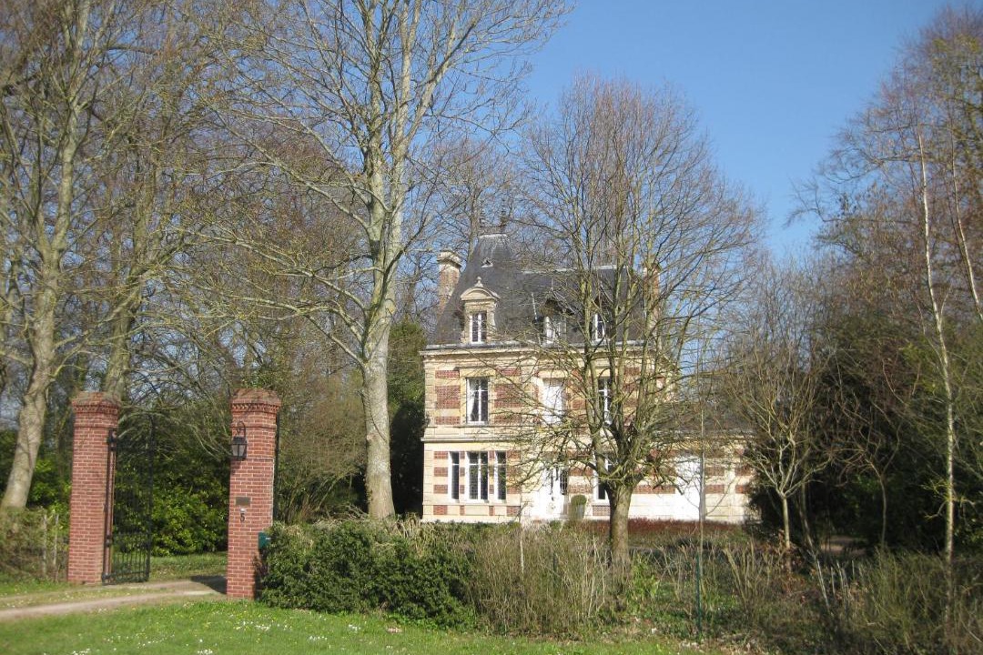 Photo of Others in Mery-Corbon