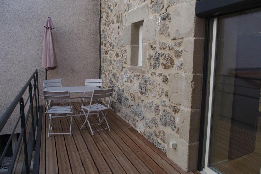 Photo of Patio Balcony in Saint-Romain-de-Lerps