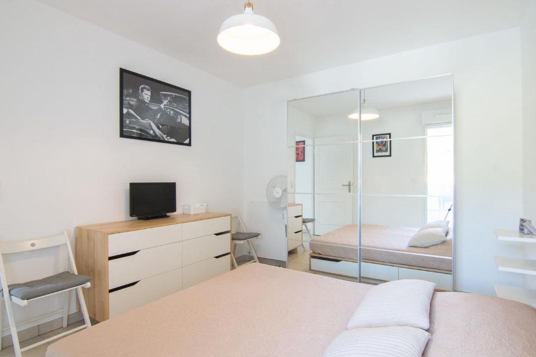 Photo of Bedroom in Carqueiranne