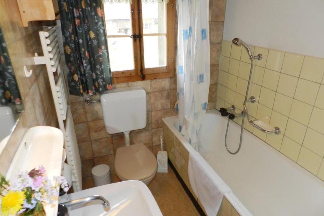 Photo of Bathroom in Saanen