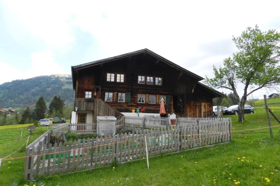 Photo of Buildings in Saanen