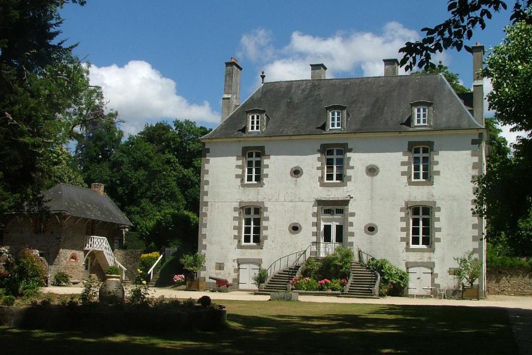 Photo of Others in Miniac-Morvan