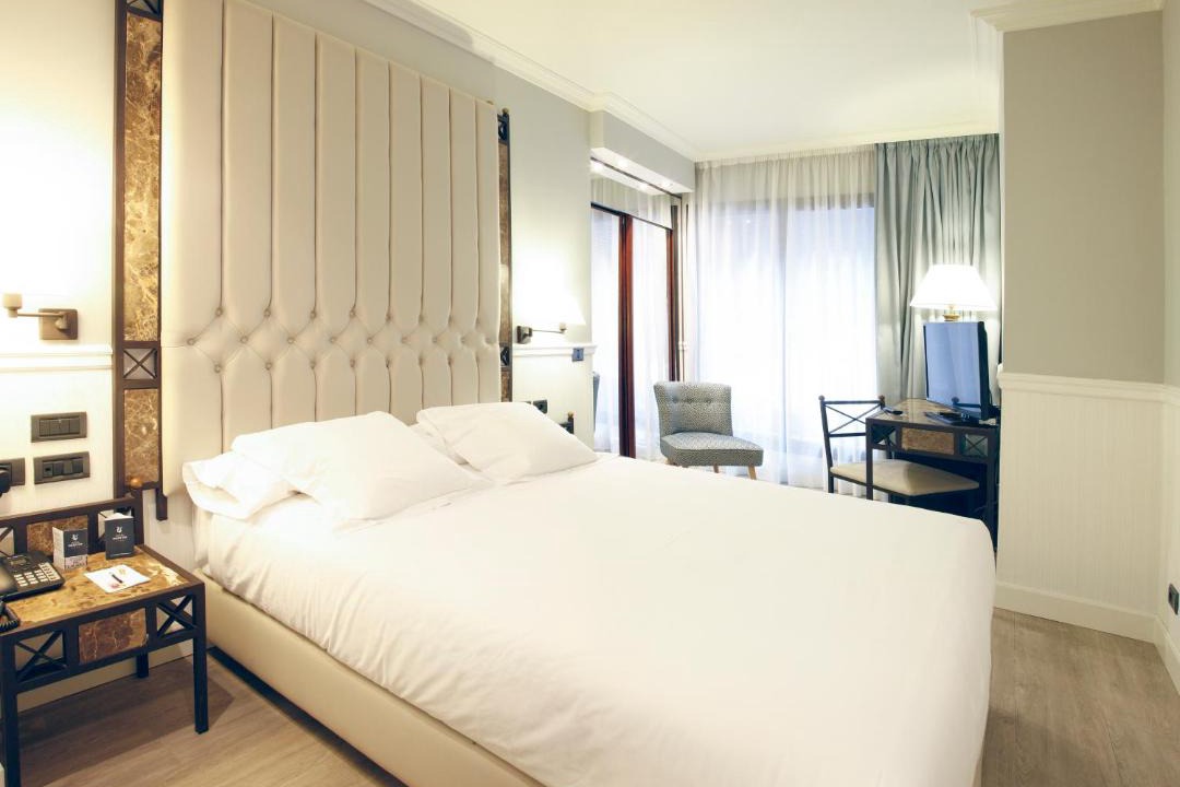 Photo of Bedroom in Logrono City Centre