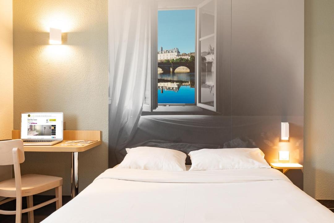 Photo of Bedroom in Change