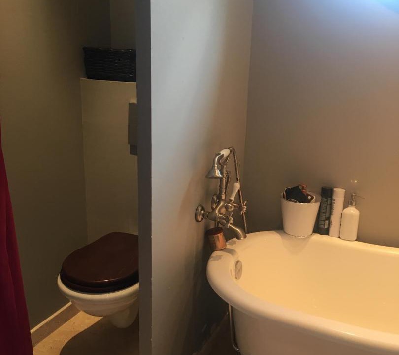 Photo of Bathroom in Le Puy-Sainte-Reparade
