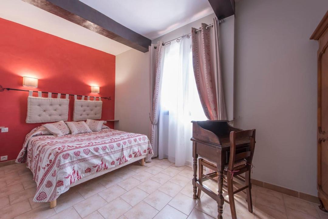 Photo of Bedroom in Entrevaux