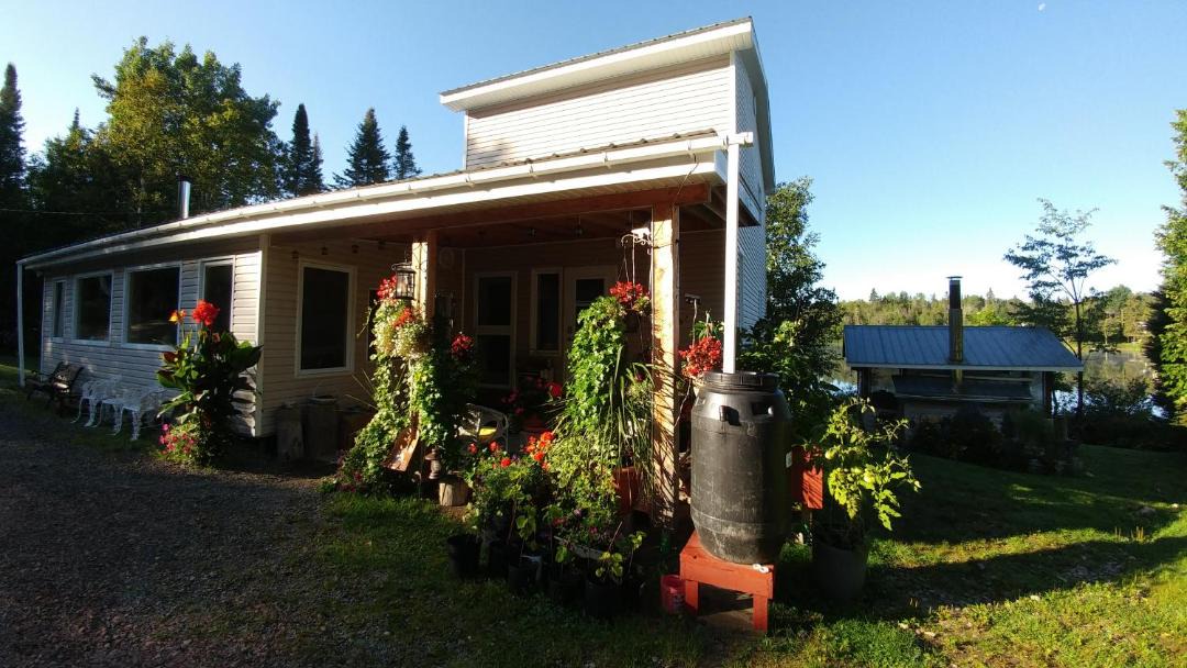 Photo of Others in Saint-Felix-d'Otis