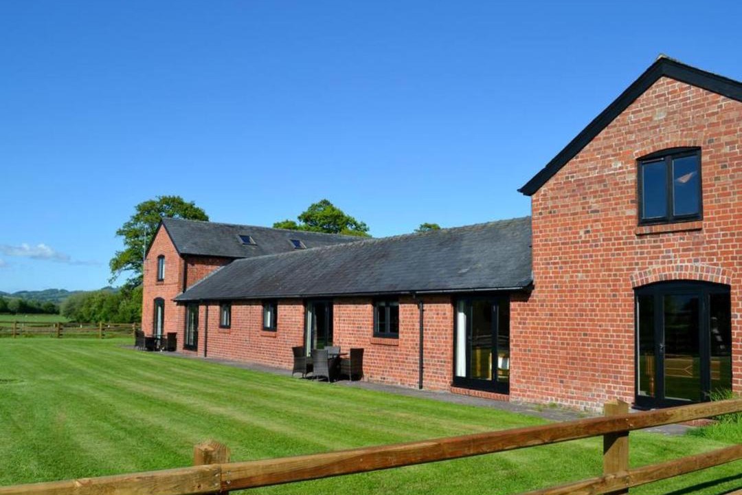 Photo of Buildings in Caersws