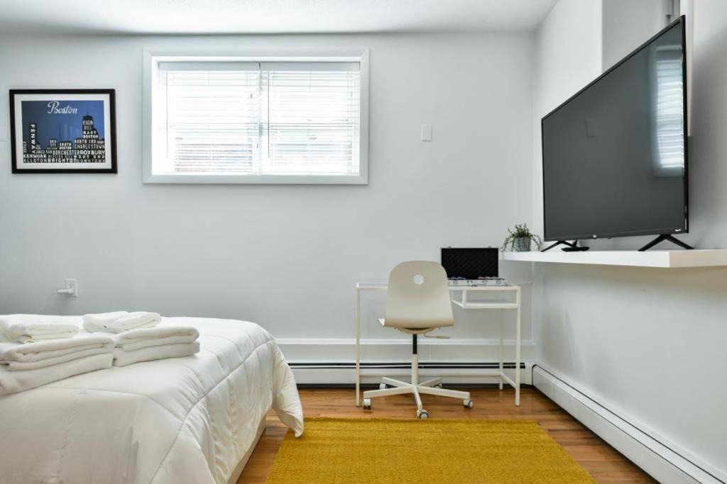 Photo of Others in Wellington-Harrington