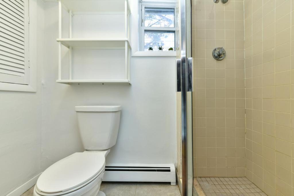 Photo of Others in Wellington-Harrington