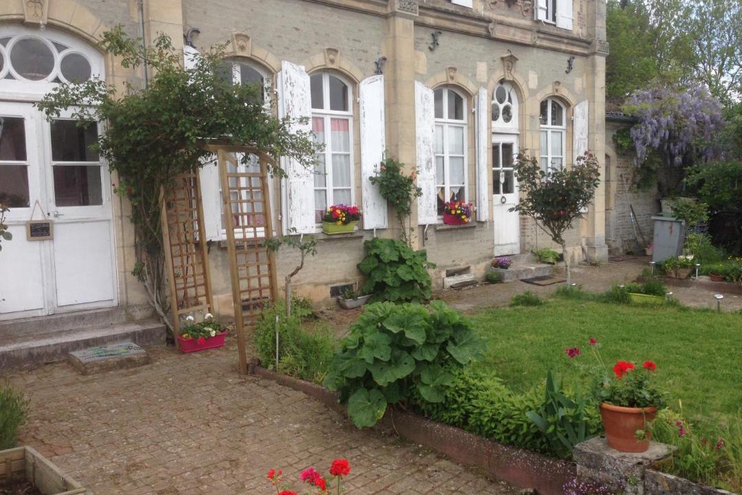 Photo of Others in Oneux
