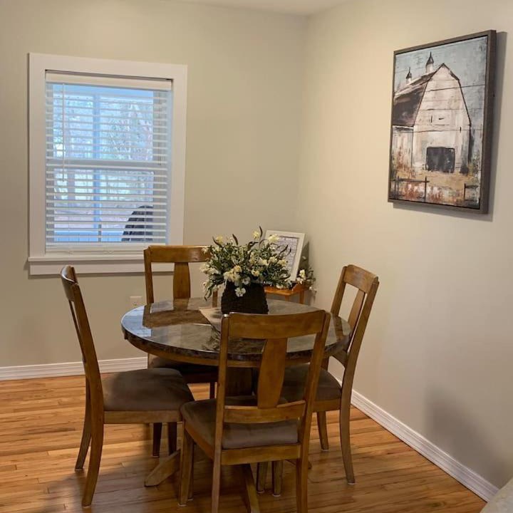 Photo of Others in Linntown