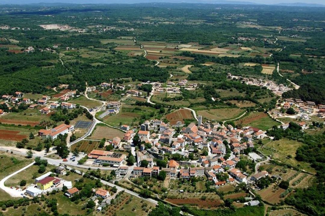 Photo of Outdoor in Heraki