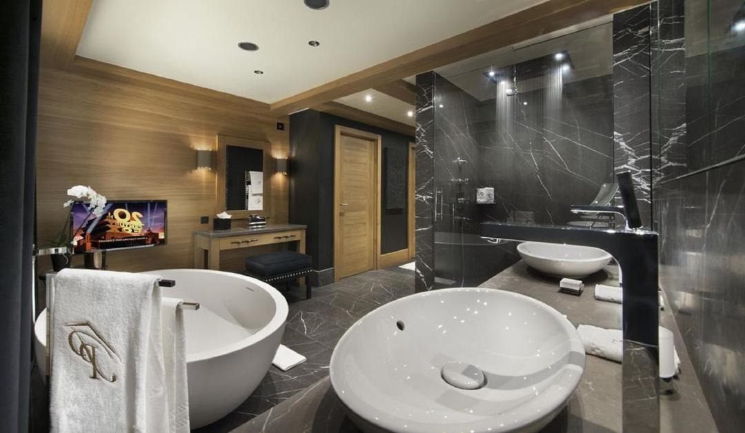 Photo of Bathroom in Zweisimmen Nr Gstaad