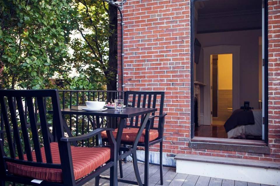 Photo of Patio Balcony in Beacon Hill