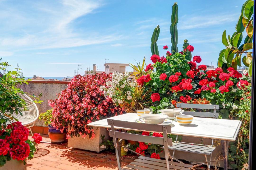 Photo of Others in Sitges