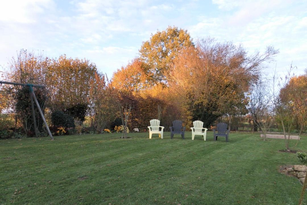 Photo of Others in Dance