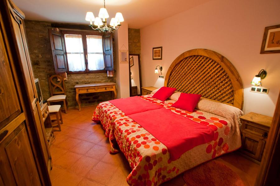 Photo of Bedroom in Ainsa-Sobrarbe