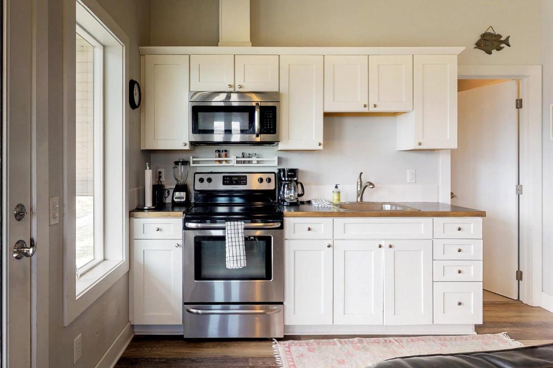 Photo of Others in Manson