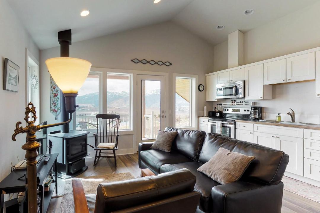 Photo of Others in Manson