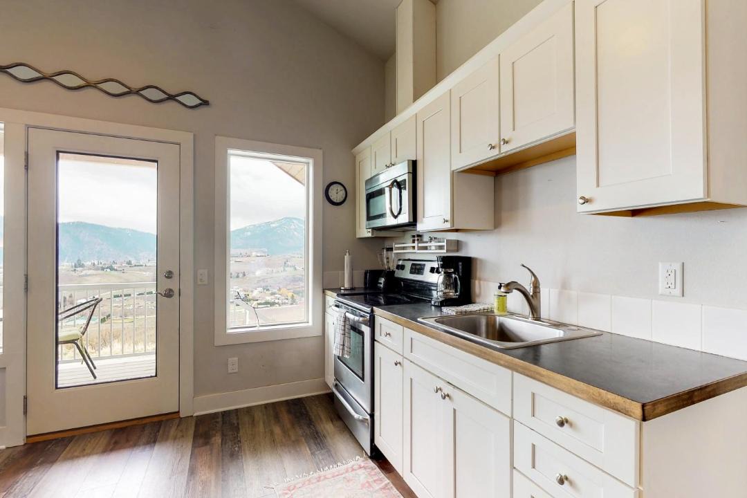 Photo of Others in Manson