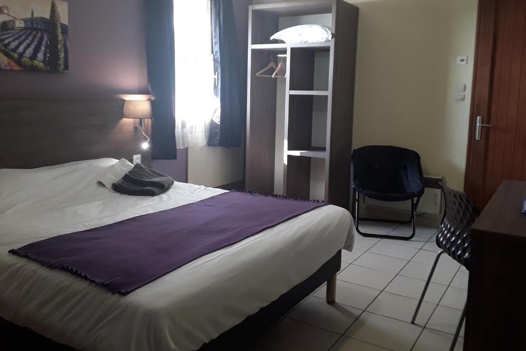 Photo of Others in Maisonnay