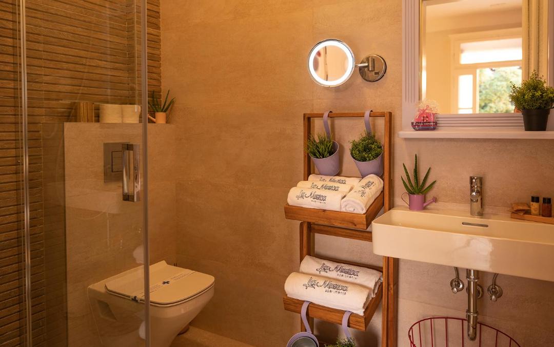 Photo of Bathroom in Pile