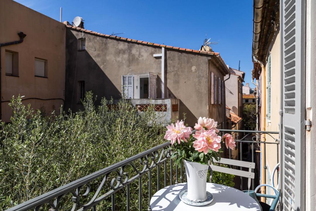 Photo of Others in Old Town