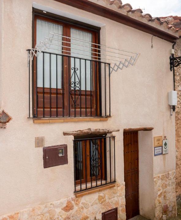 Photo of Buildings in Cuevas de Canart