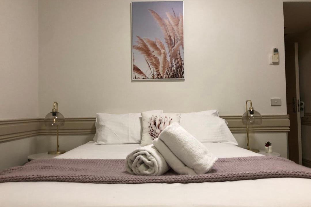 Photo of Others in Kew