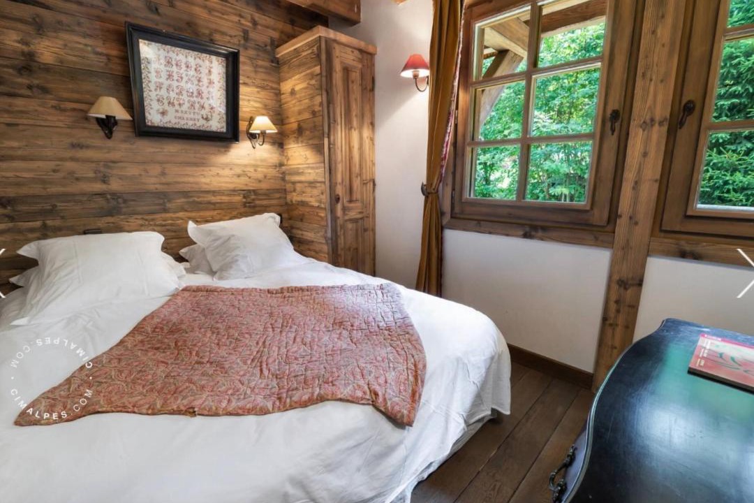 Photo of Bedroom in Megeve