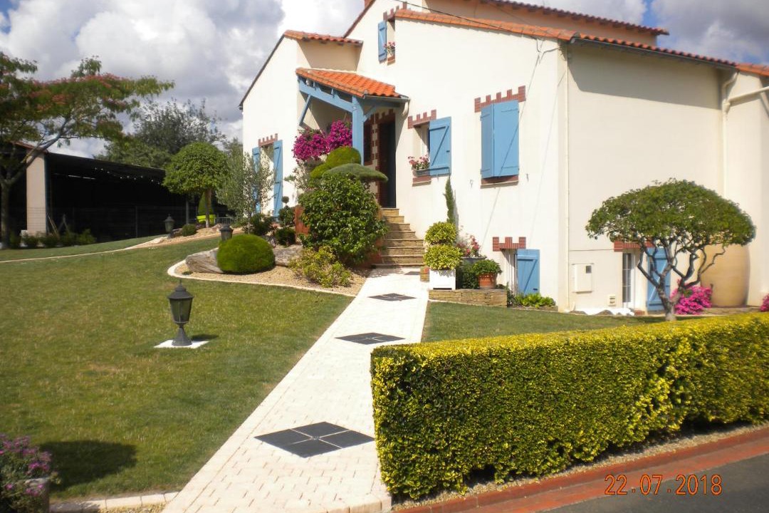 Photo of Buildings in Saint-Christophe-la-Couperie