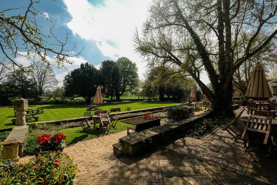 Photo of Others in Abingdon