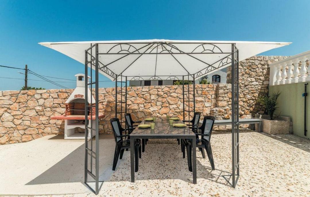 Photo of Patio Balcony in Banj