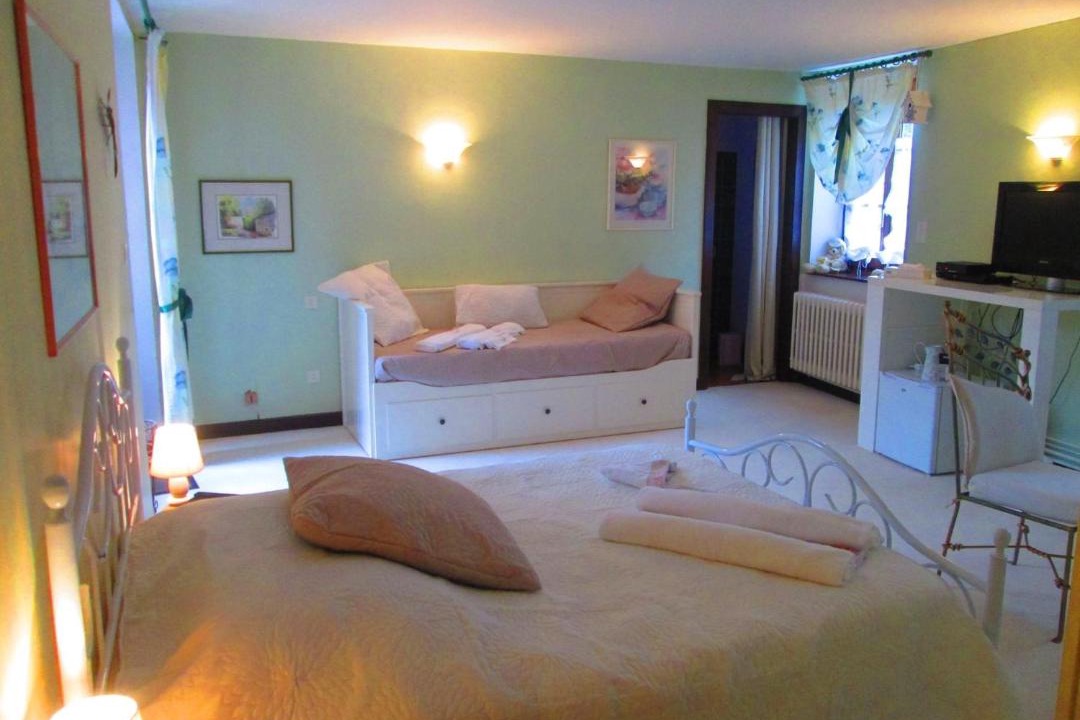 Photo of Others in Argancy