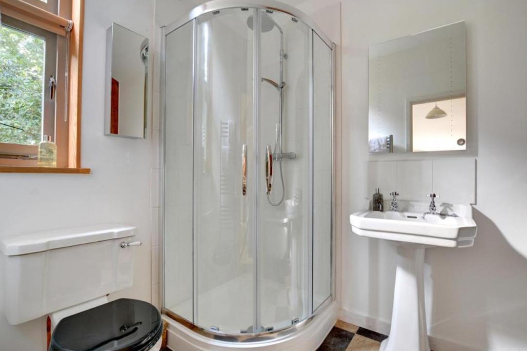 Photo of Bathroom in Worth