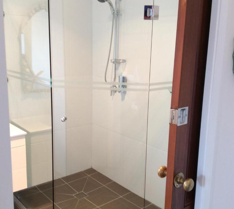 Photo of Bathroom in Dolphin Point