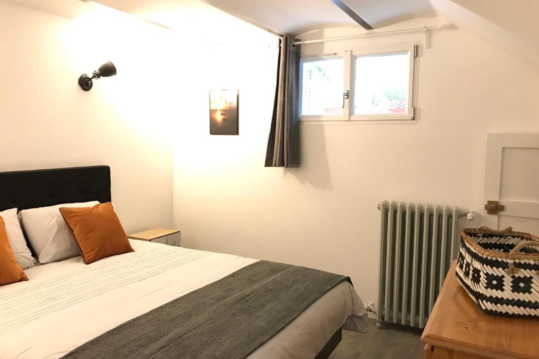 Photo of Bedroom in Liberation