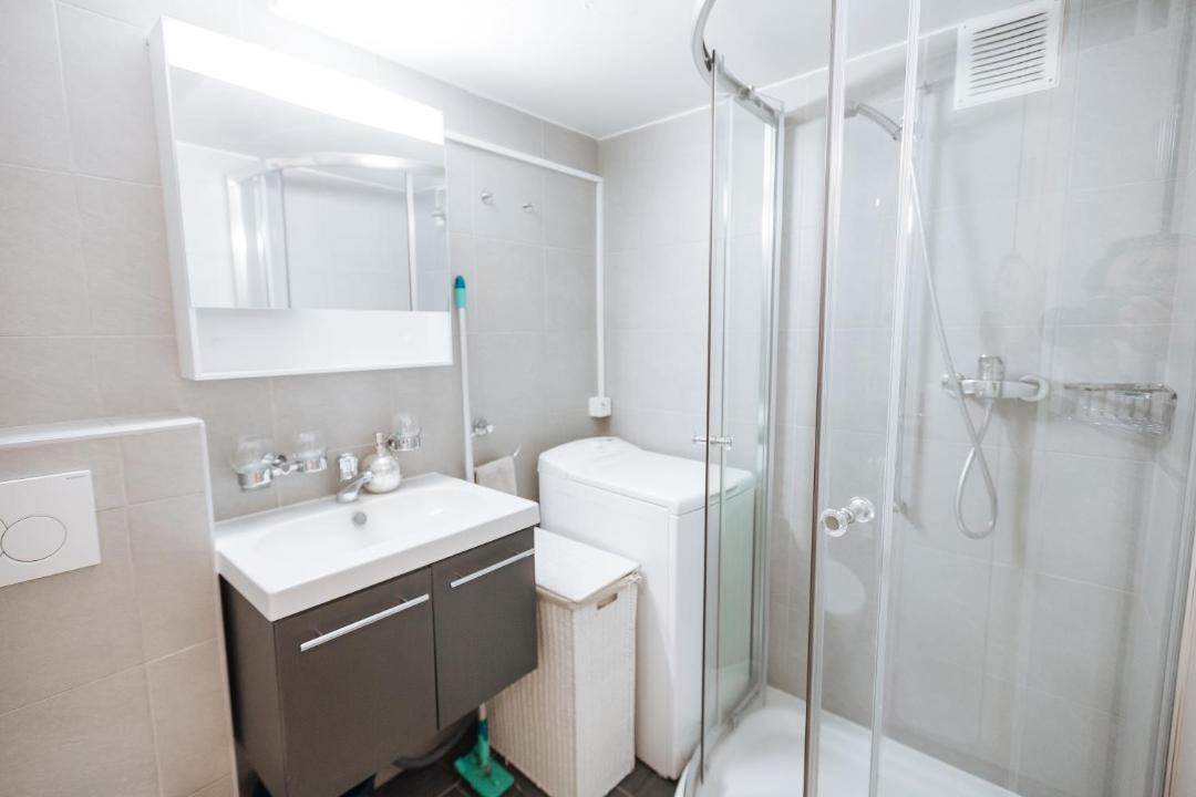 Photo of Bathroom in Montreux City Centre